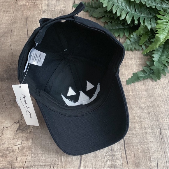 Anna & Ava Black Pumpkin Face Hat - Picture 5 of 5